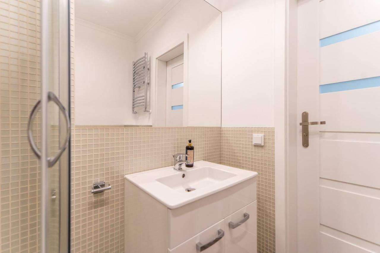 Kolorowe Balkony - Stylowy Apartament Nad Morzem By Noclegi Renters Miedzyzdroje Exterior foto